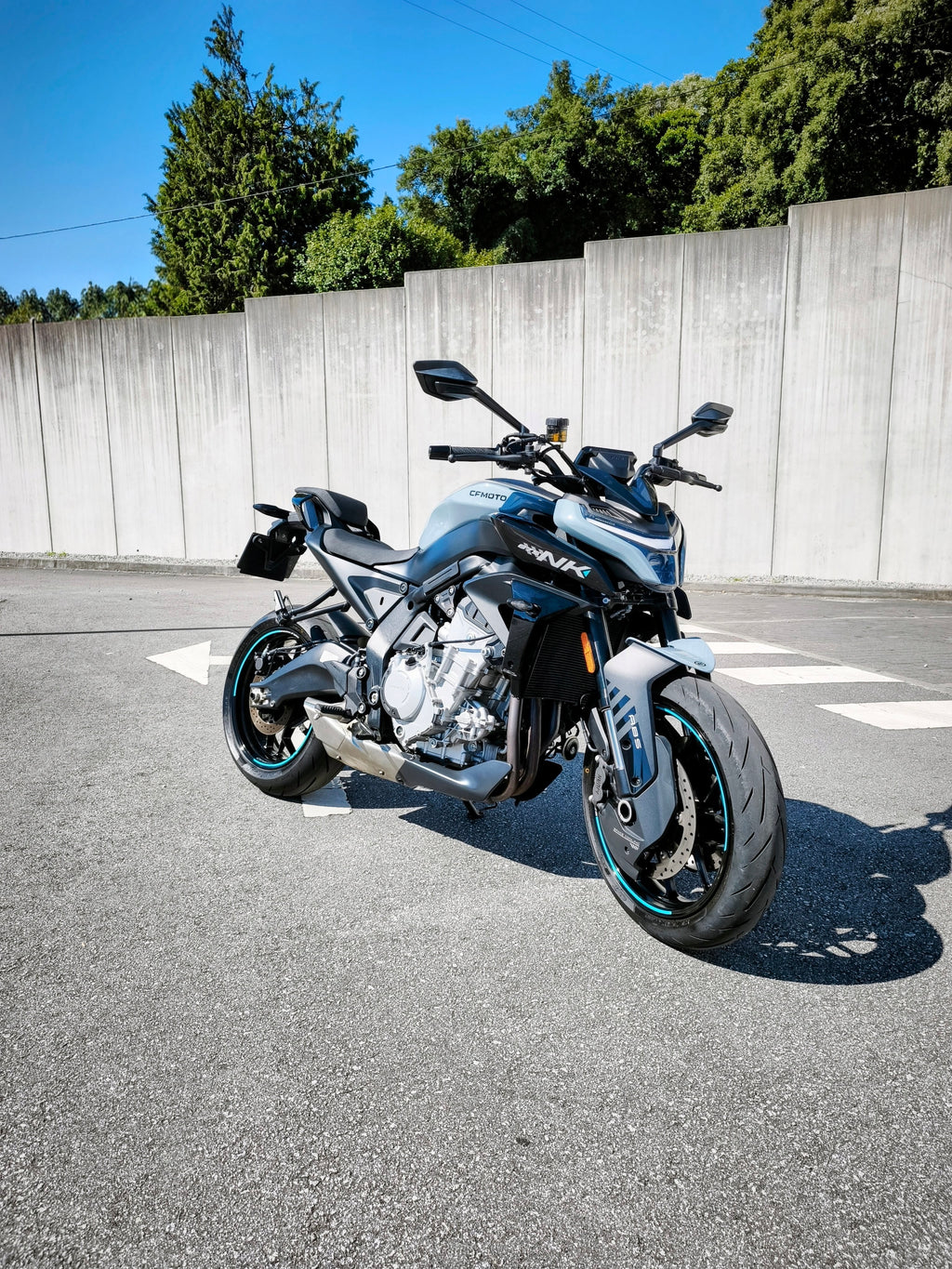 CFMOTO NK 675