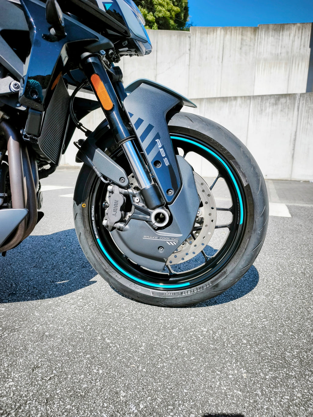 CFMOTO NK 675