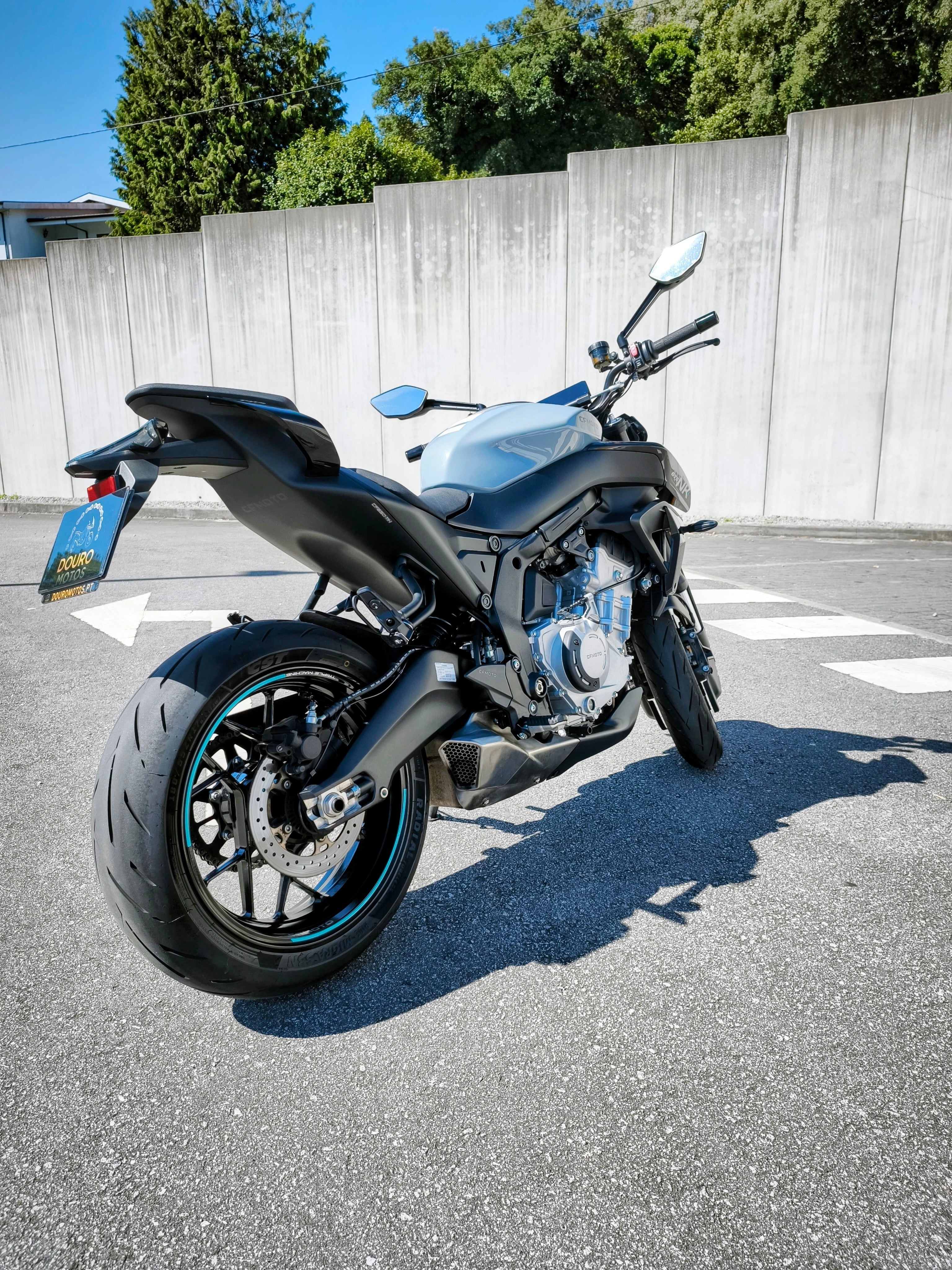 CFMOTO NK 675