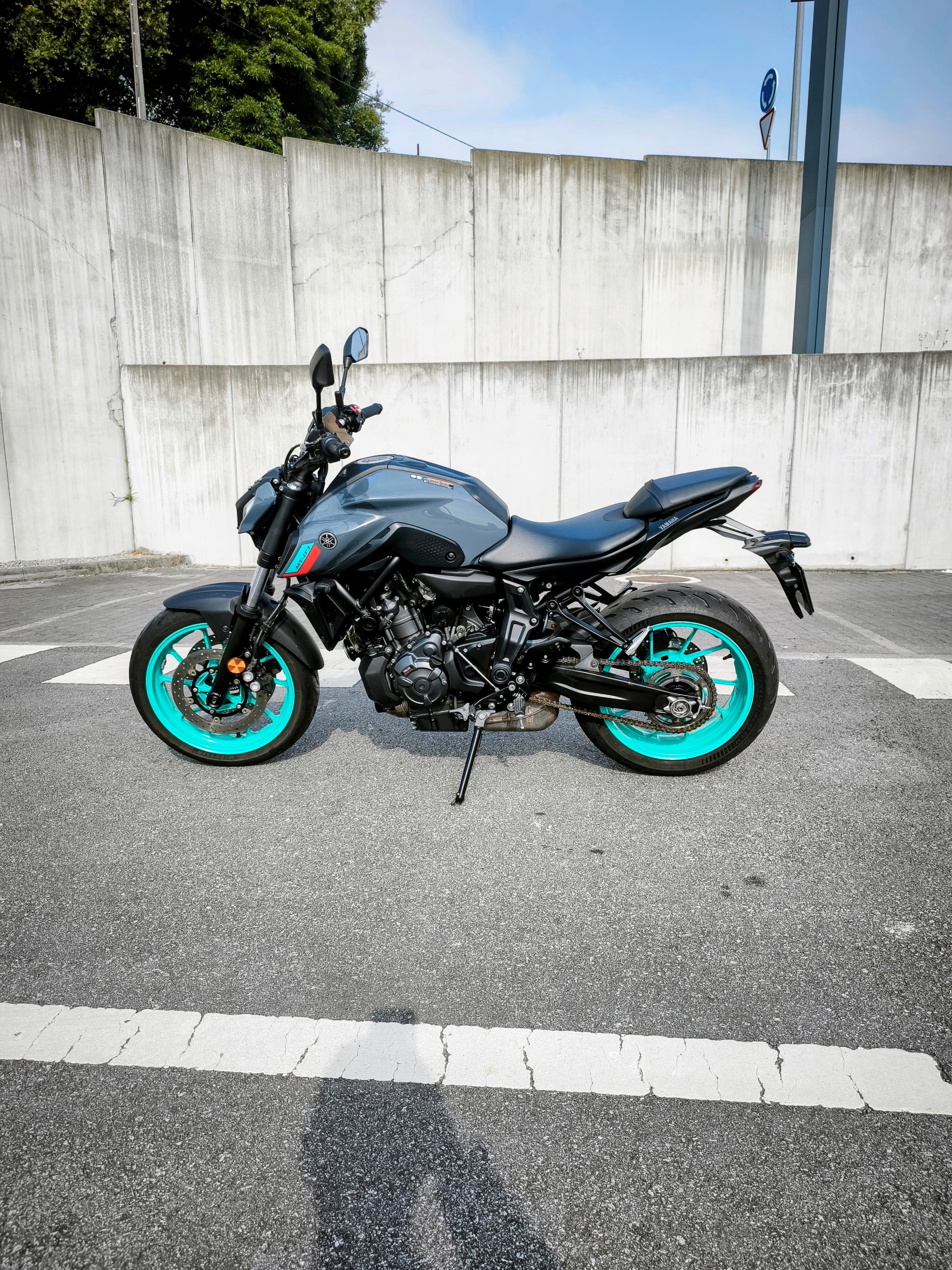 Yamaha MT-07