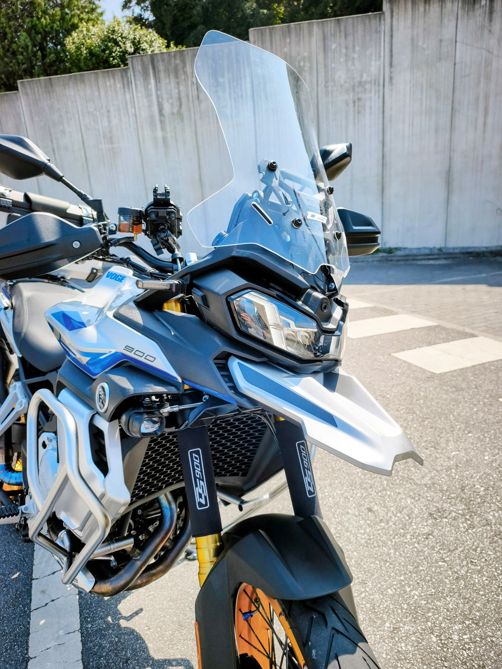 Voge 900 DSX
