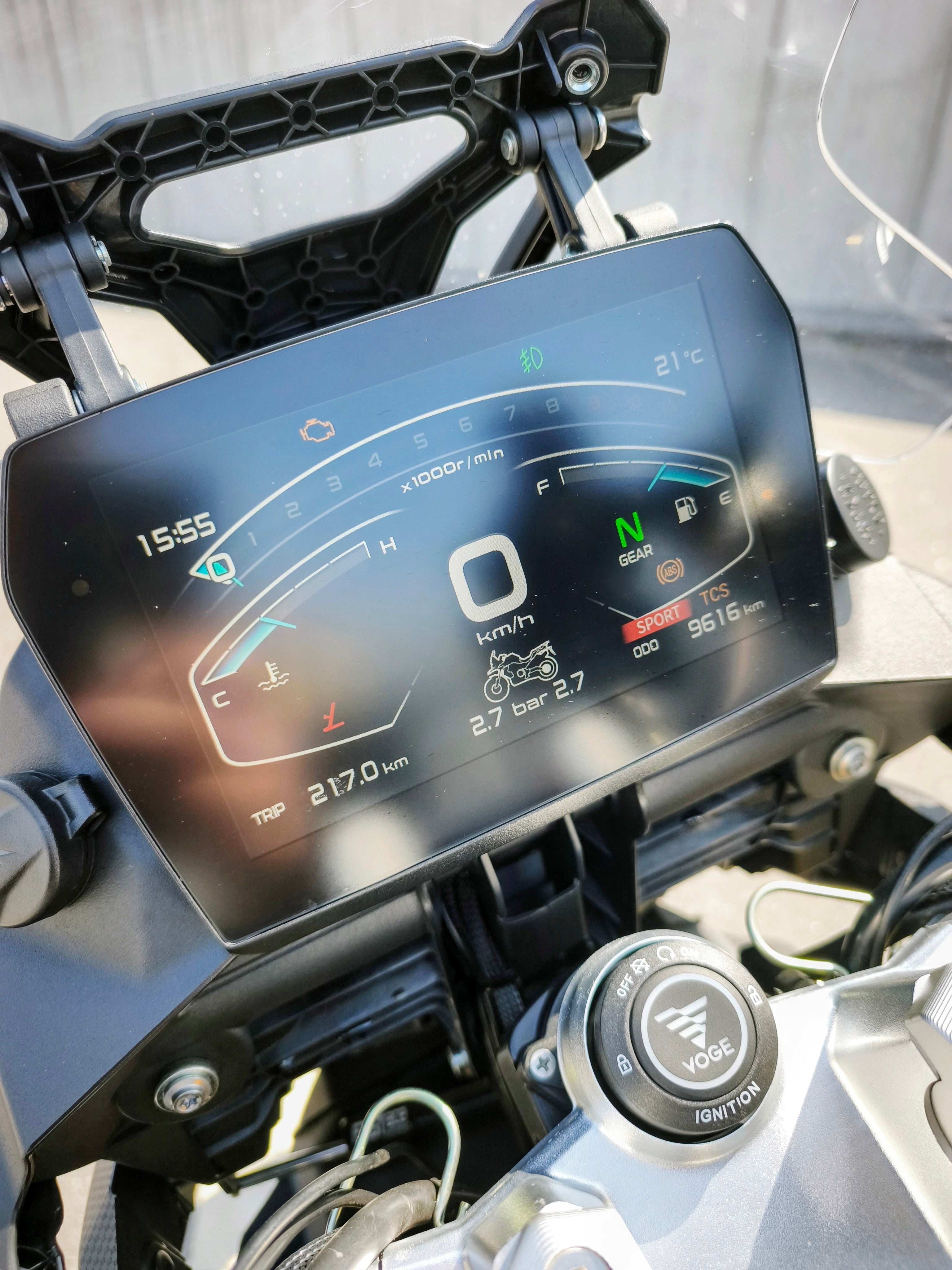 Voge 900 DSX
