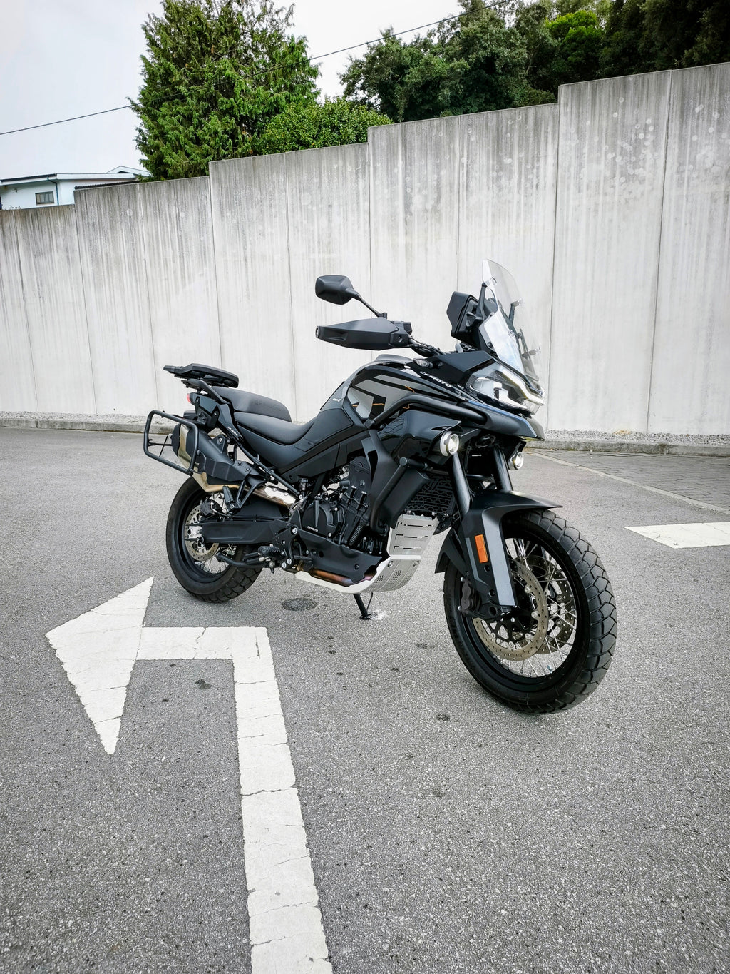 CFMOTO MT 800 Explore