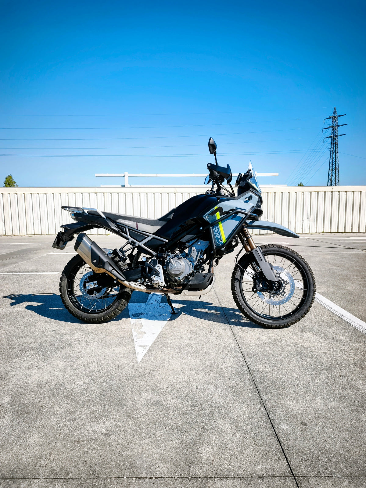 CFMOTO MT 450