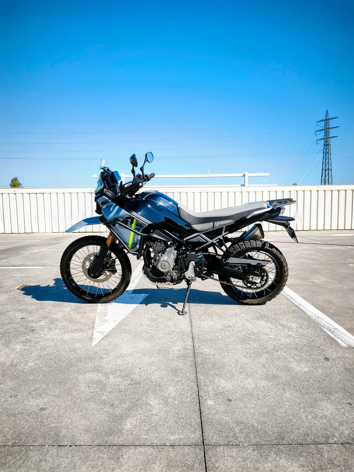 CFMOTO MT 450