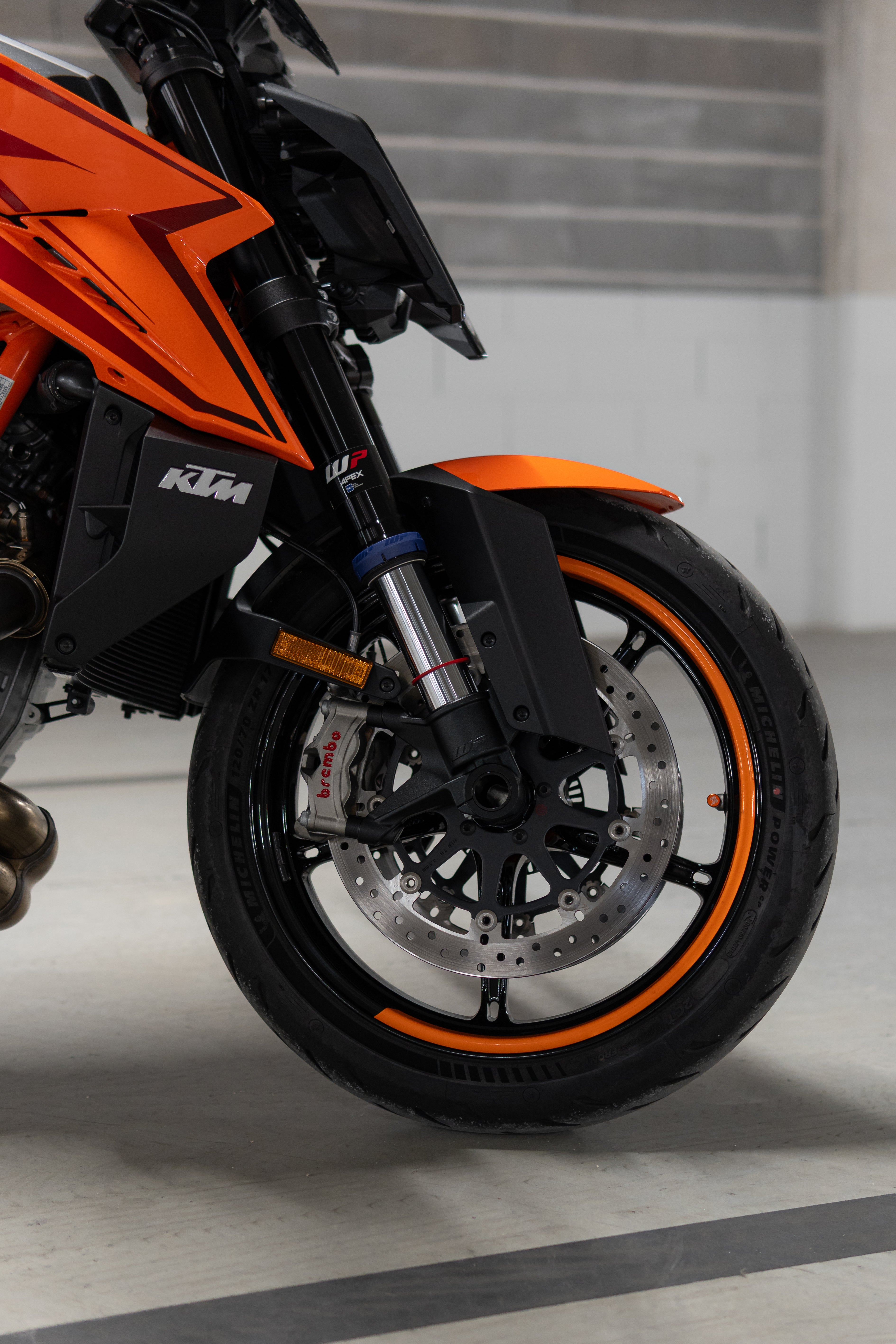 KTM 1390 Super Duke R EVO