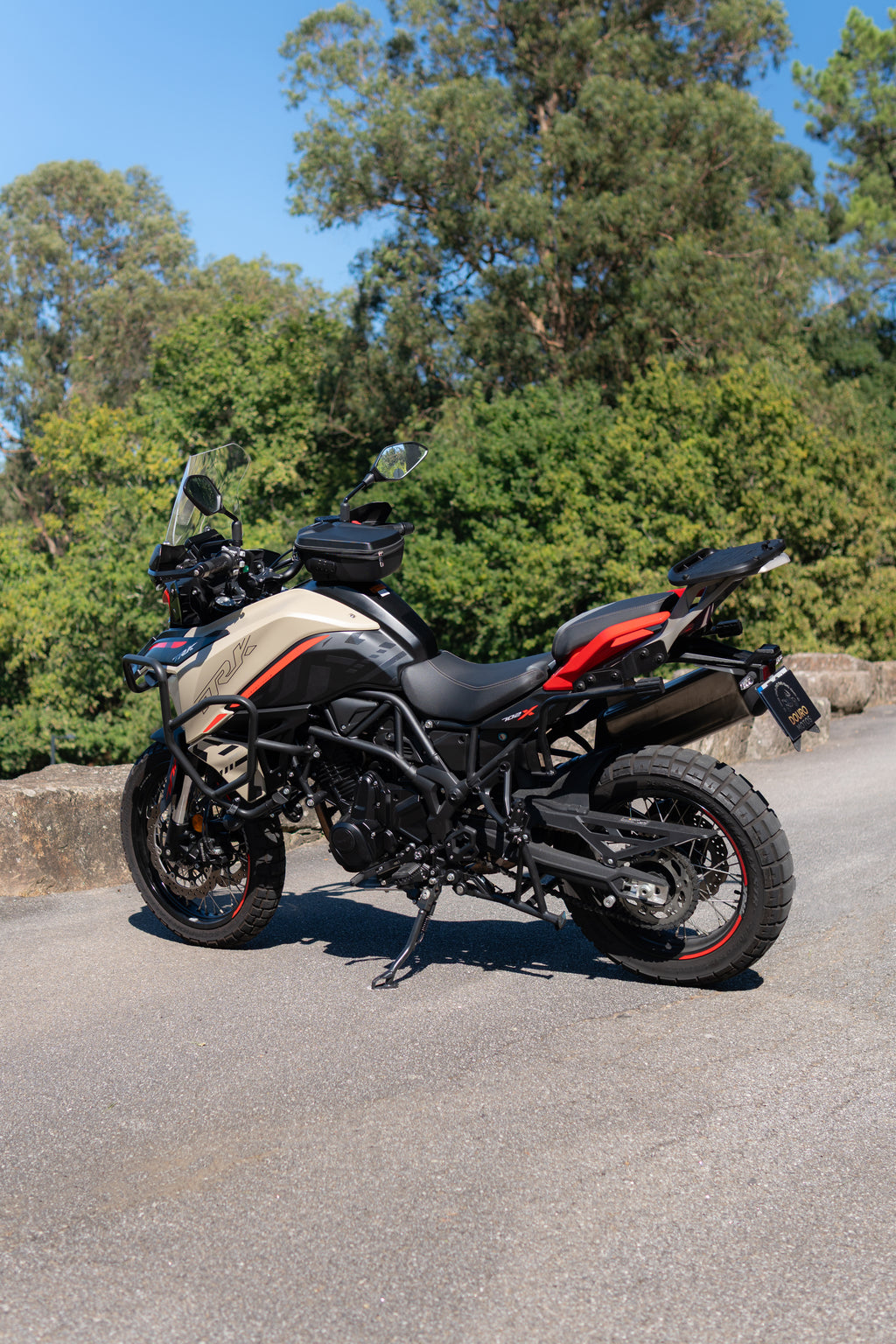 Benelli TRK 702 X