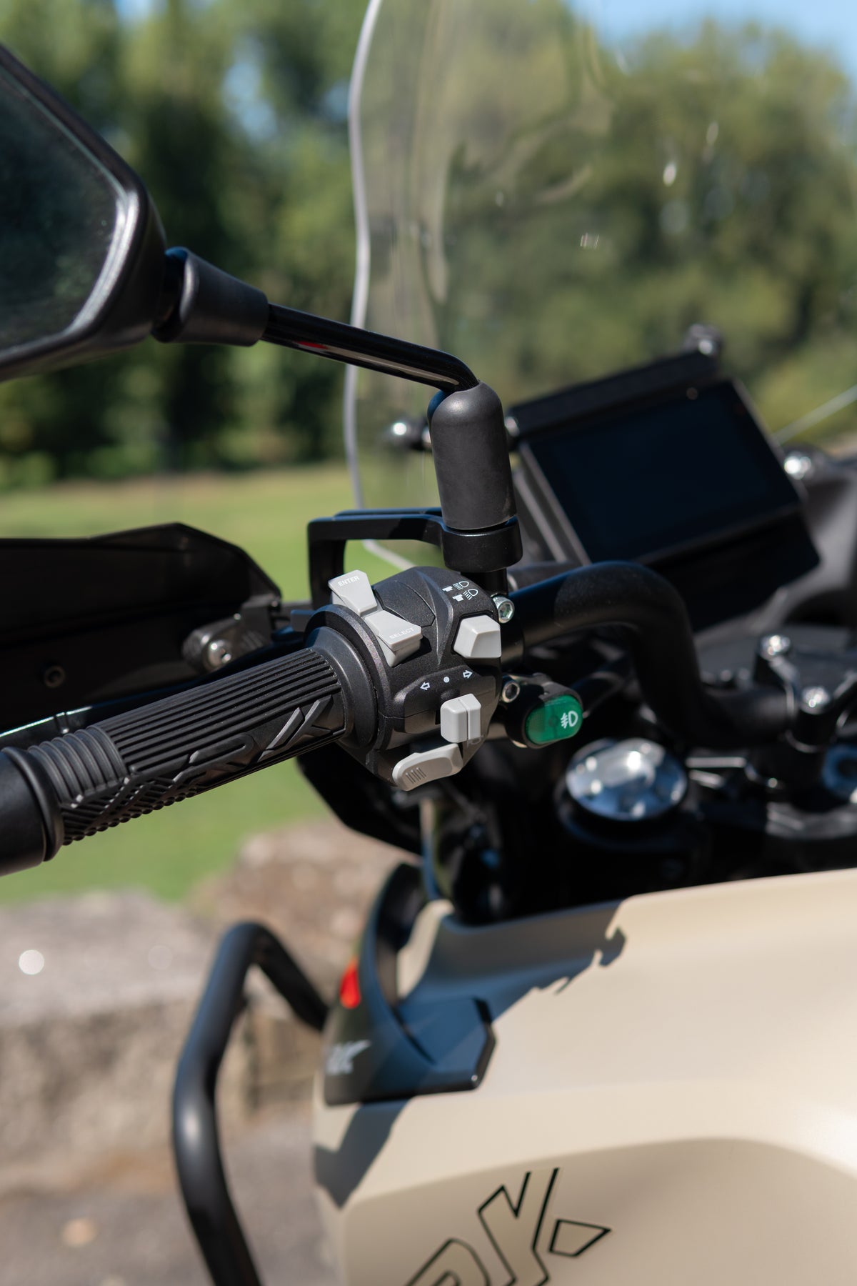 Benelli TRK 702 X