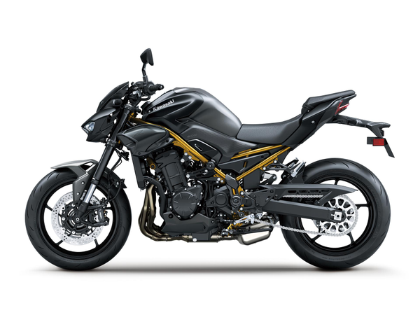 KAWASAKI Z900
